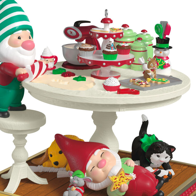 Hallmark Baking Up Some Fun Ornament
