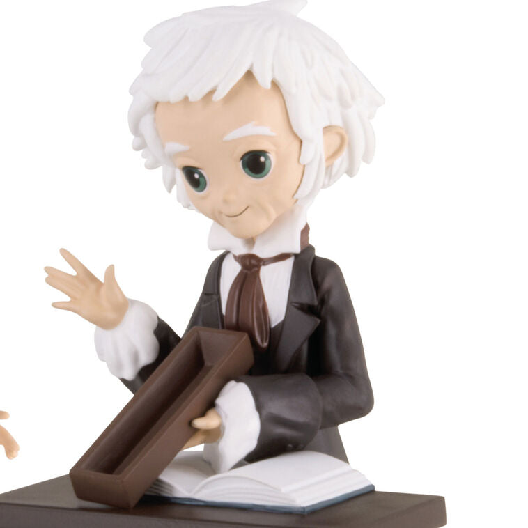  Harry Potter™ And Garrick Ollivander™ Hallmark Ornaments, Set Of 2