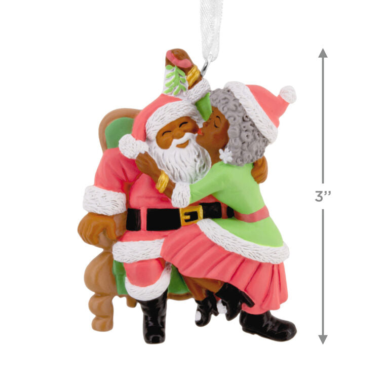  Santa And Mrs. Claus Hallmark Ornament