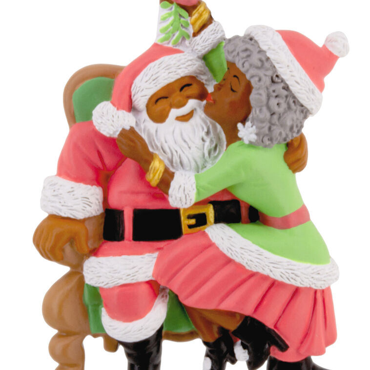  Santa And Mrs. Claus Hallmark Ornament