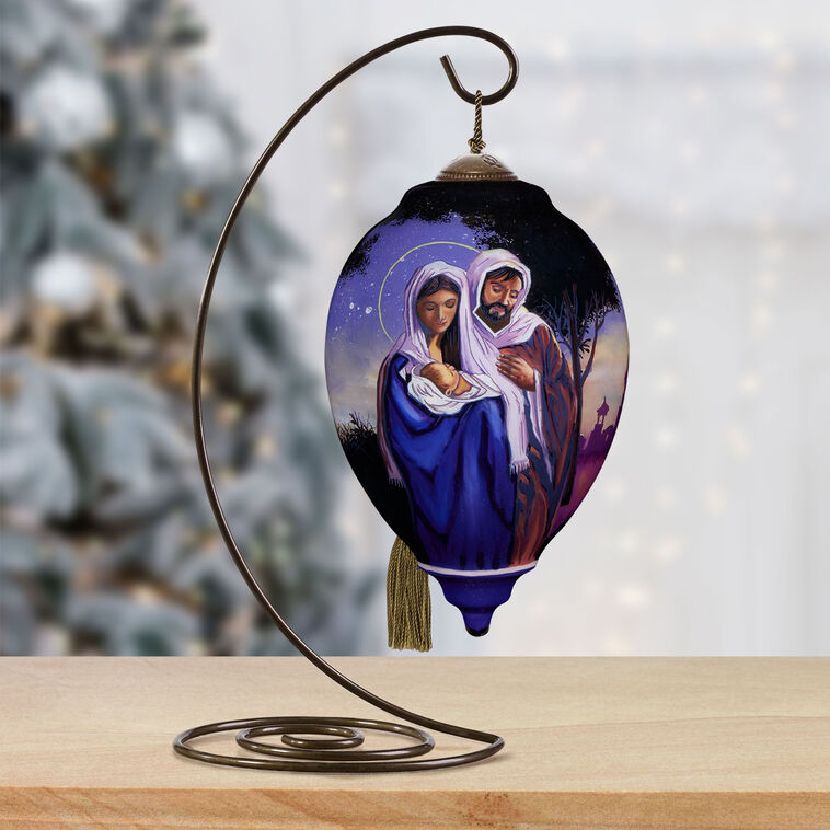  Ne'Qwa Art O Holy Night Mary, Joseph And Jesus Glass Christmas Ornament