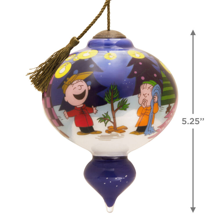 Peanuts® Ne'Qwa Art® A Charlie Brown Christmas Hand-Painted Glass Hallmark Ornament