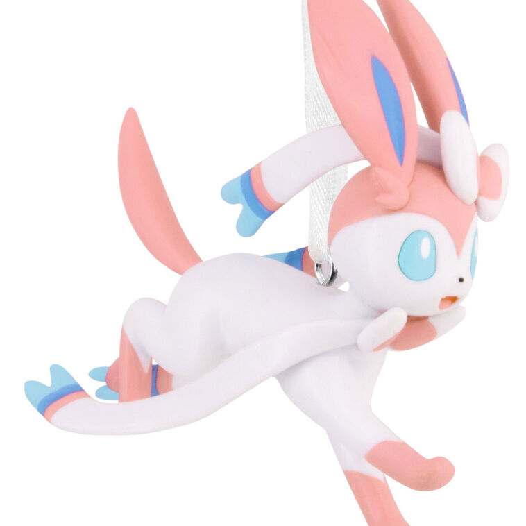  Pokémon Sylveon Hallmark Ornament