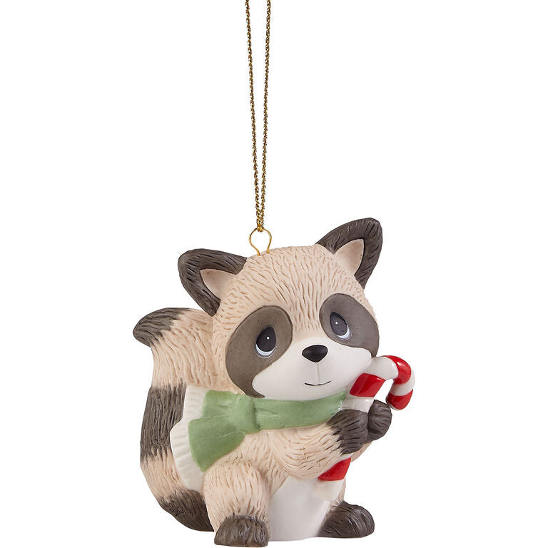  Precious Moments Spreading Christmas Cheer Raccoon Ornament, 2.8"