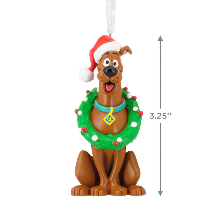  Scooby-Doo™ With Wreath Hallmark Ornament