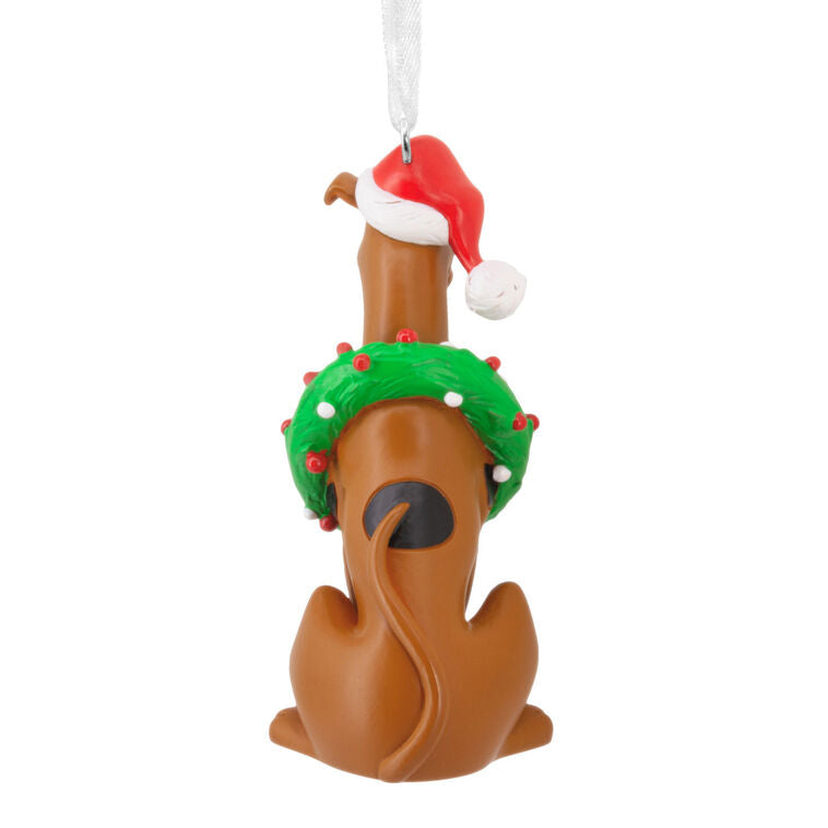 Scooby-Doo™ With Wreath Hallmark Ornament