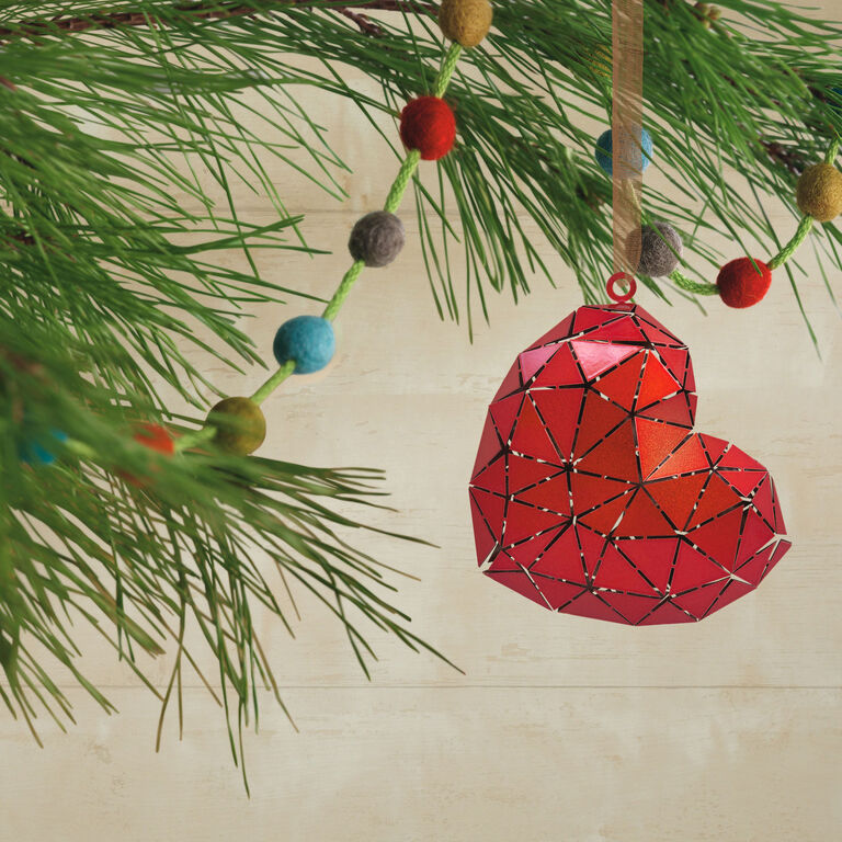  Signature Heart Metal Hallmark Ornament