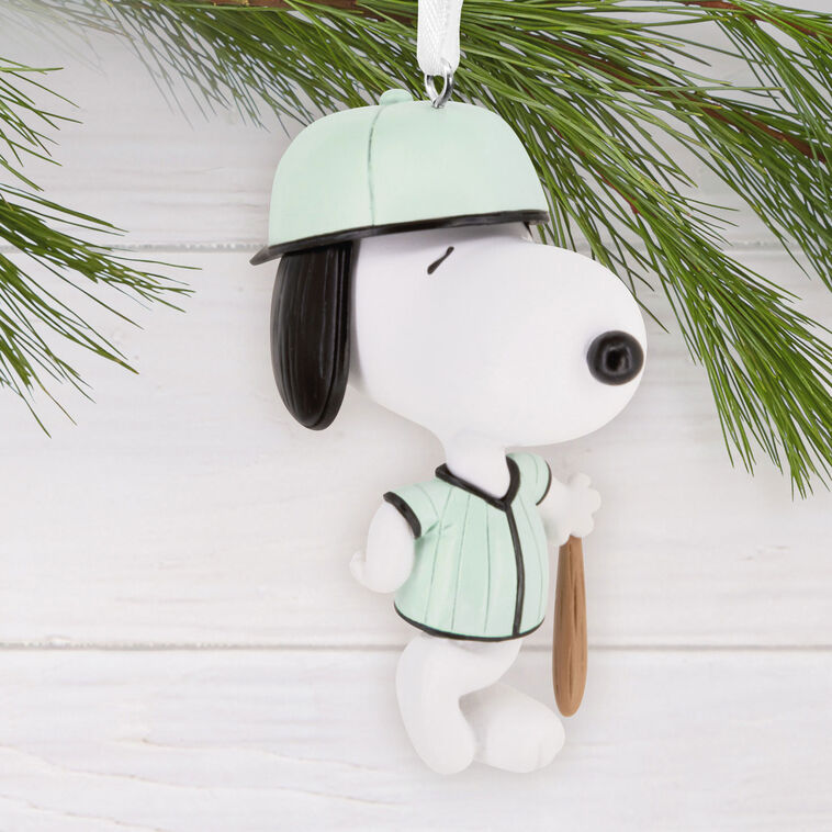  Peanuts® Snoopy Baseball Player Hallmark Ornament