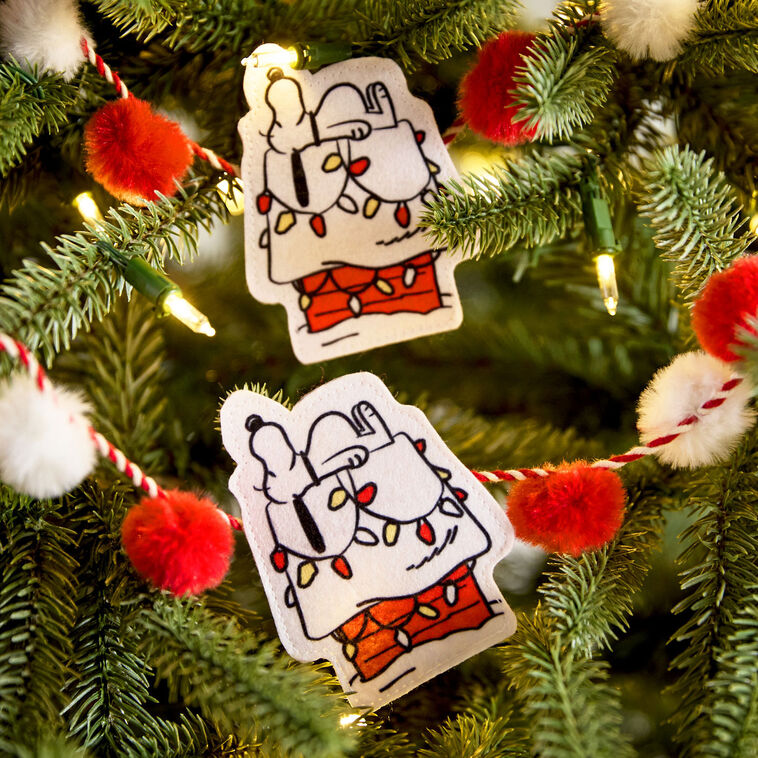  Peanuts® Snoopy Doghouse Fabric Hallmark Garland, 72"
